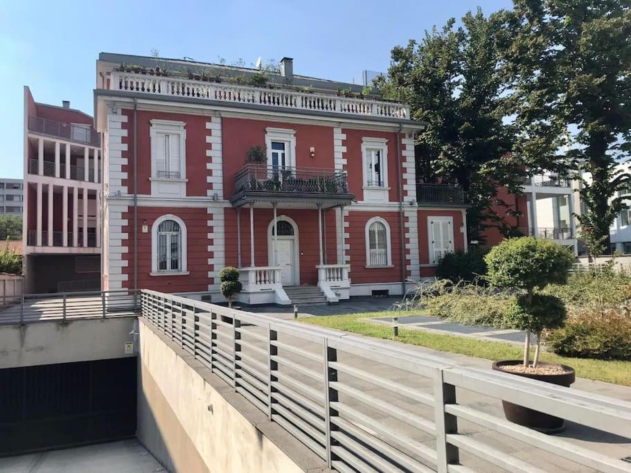 Comodo Bilocale Nuovo Milano Apartman Kültér fotó