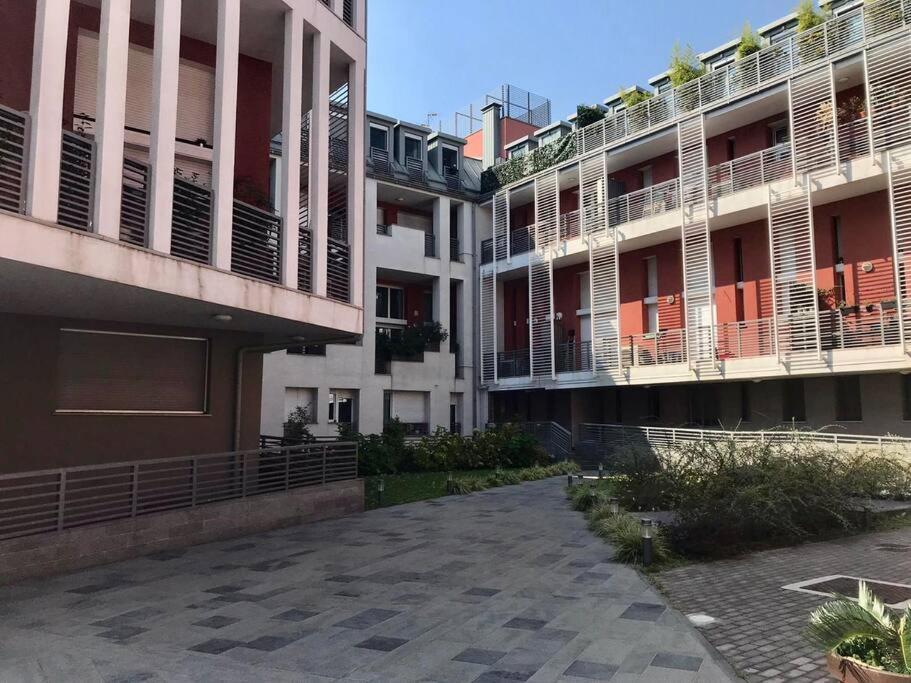 Comodo Bilocale Nuovo Milano Apartman Kültér fotó